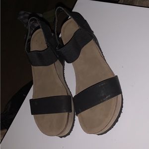 Hocus pocus Jenny wedges